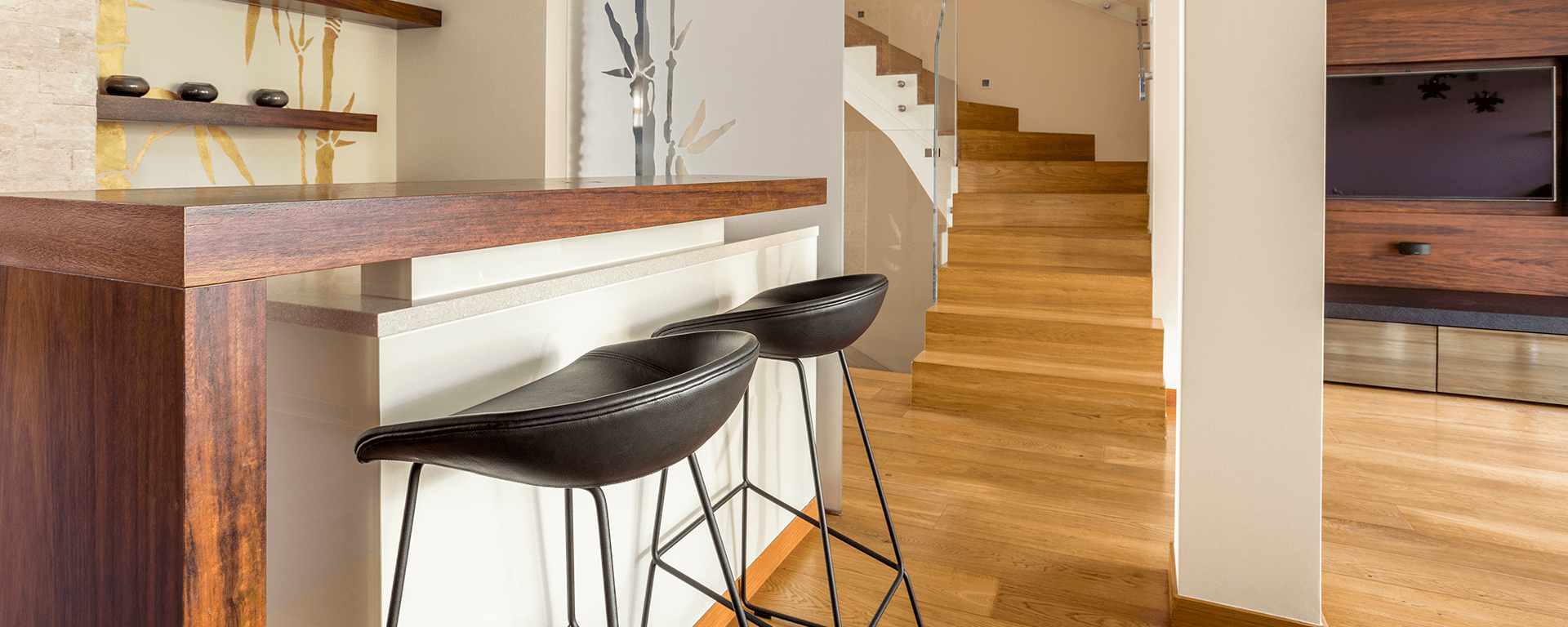 Bespoke Luxury Fitted Drinking Rooms